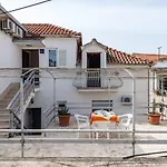 Apartments Lima Lazaneo