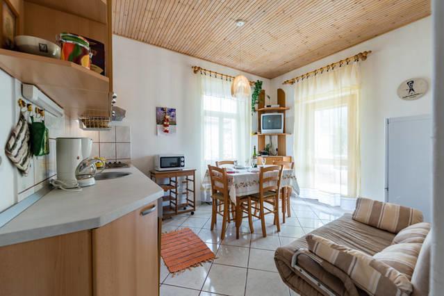 Lima Lazaneo Apartman